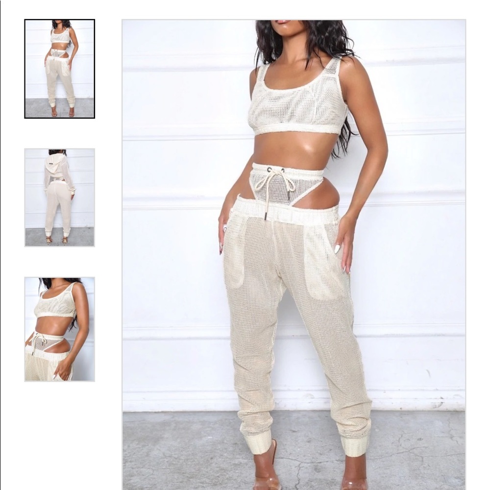 Better Cut Out Thong Joggers In Sand